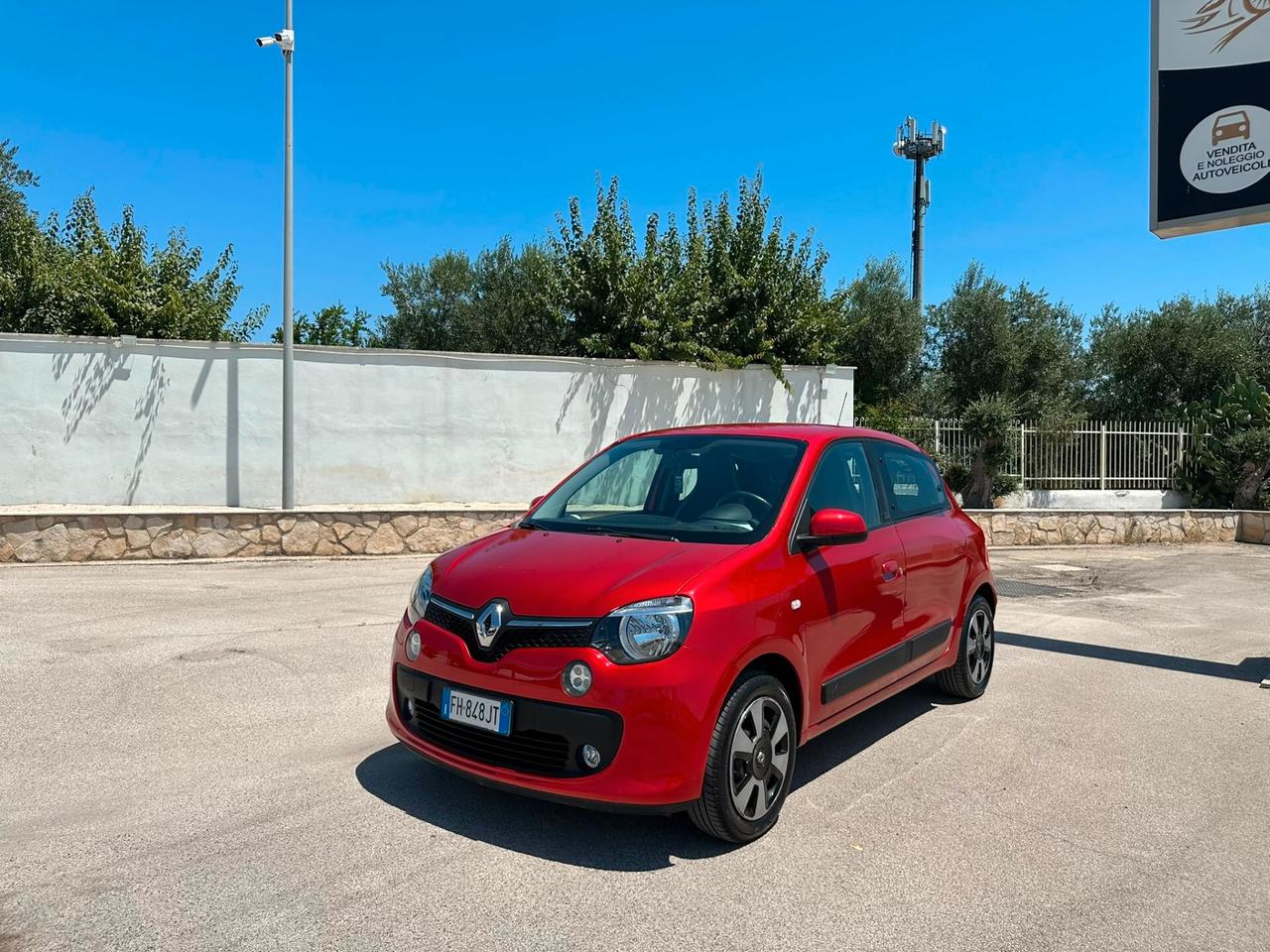 RENAULT TWINGO SCe Lovely 1.0