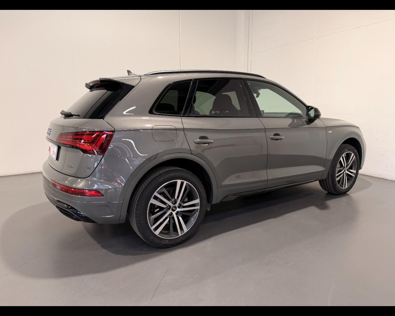 AUDI Q5 40 TDI MHEV S-TRONIC QUATTRO S-LINE