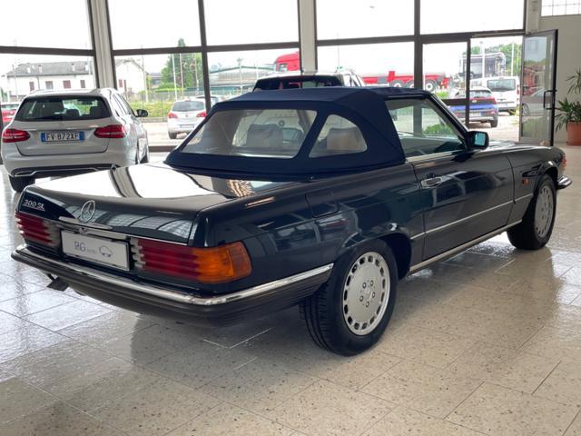 MERCEDES-BENZ SL 300 SL Roadster