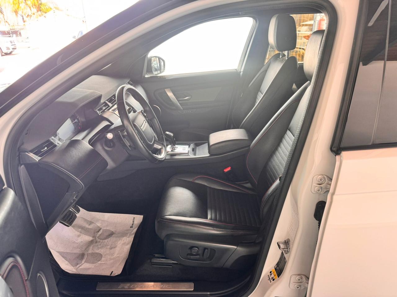 Land Rover Discovery Sport 2.0 TD4 180 CV AWD Auto R-Dynamic TETTO PANORAMICO