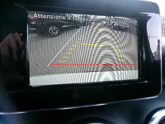 Mercedes-benz A 180 d Premium