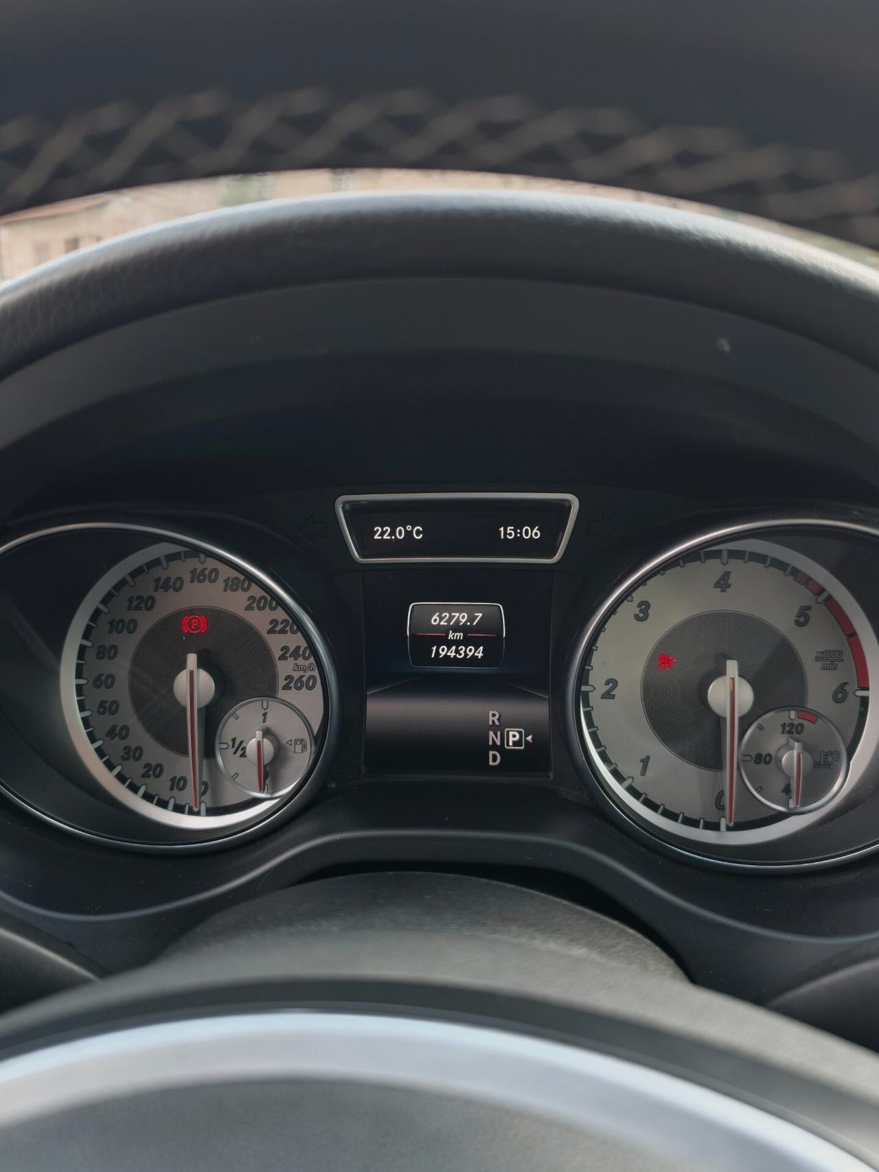 Mercedes-benz CLA 220 CDI Automatic Premium