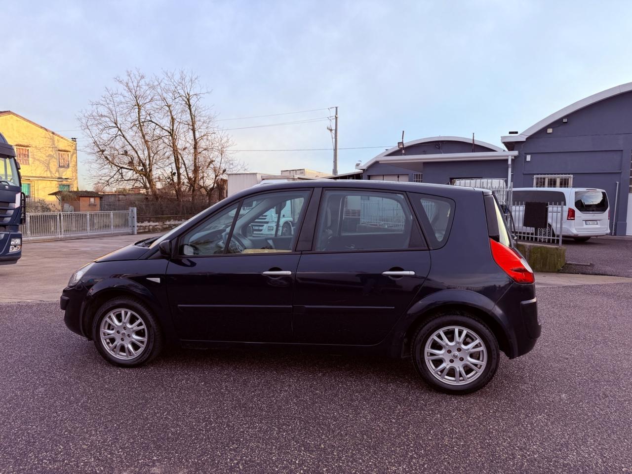 Renault Scenic 1.6 16V GPL Serie Speciale