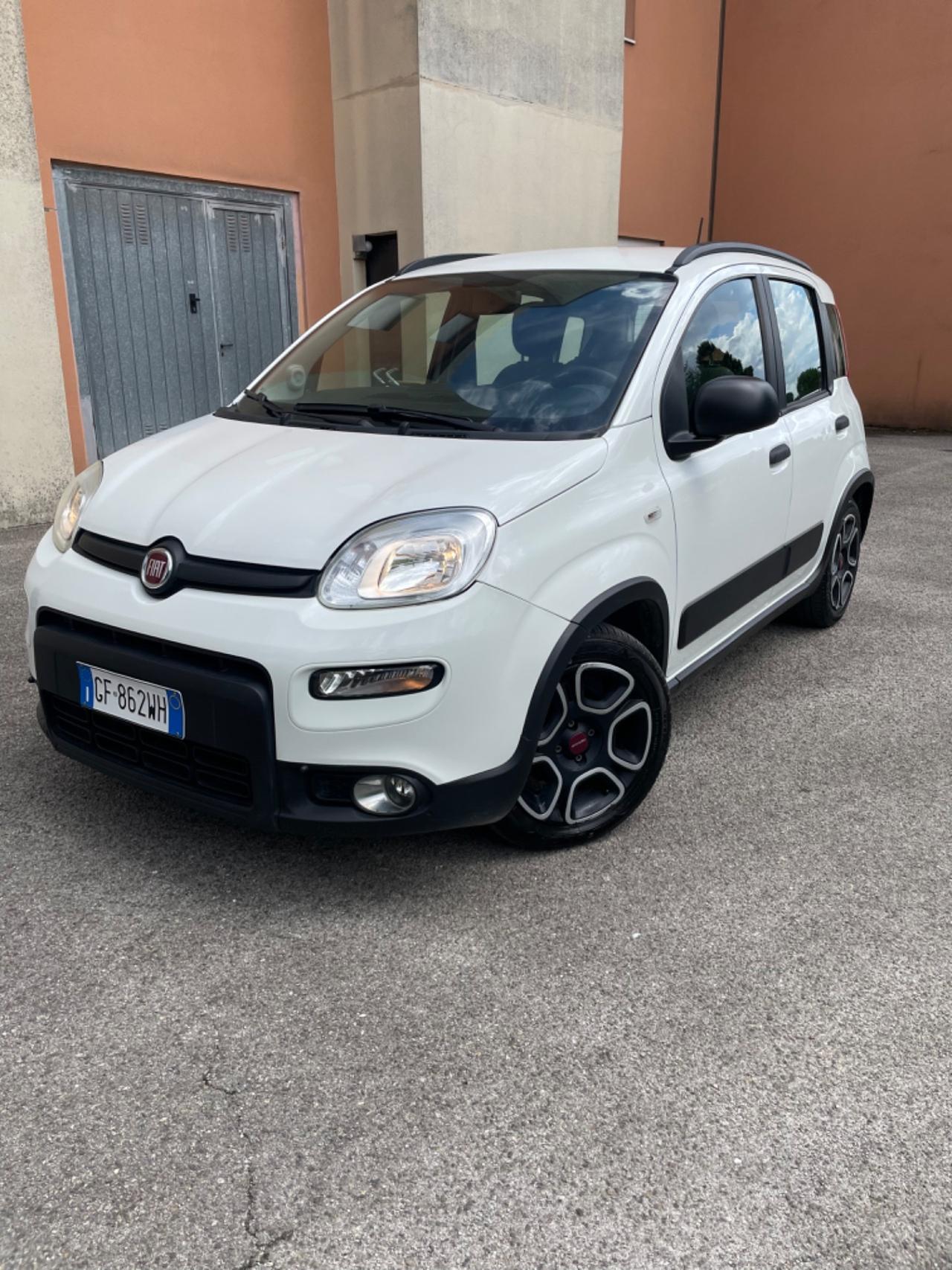 Fiat Panda 1.0 FireFly S&S Hybrid Sport