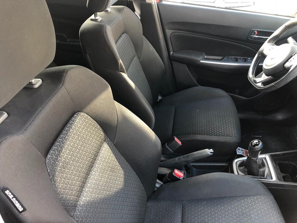 Suzuki Swift 1.2 Hybrid Top