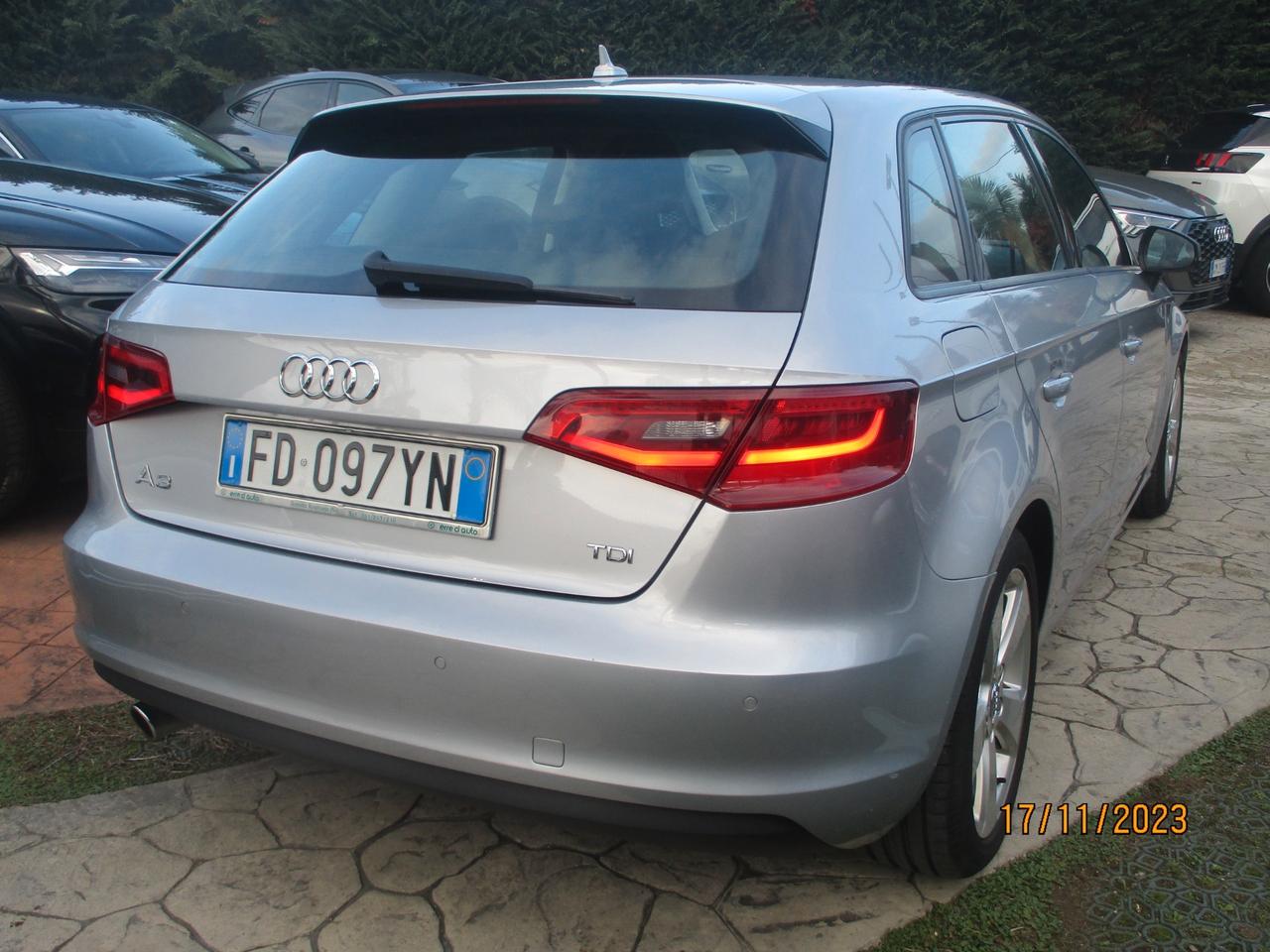 Audi A3 SPB 1.6 TDI clean diesel Ambition