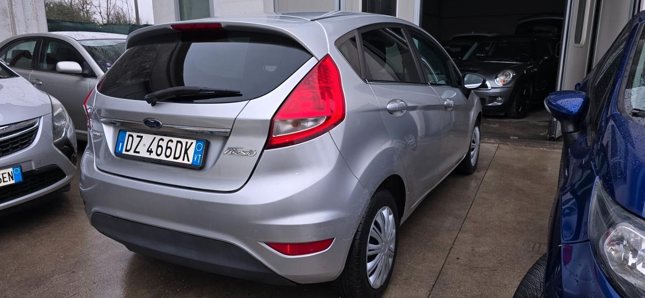 Ford Fiesta 1.4 TDI ottimo per nuovi patentati