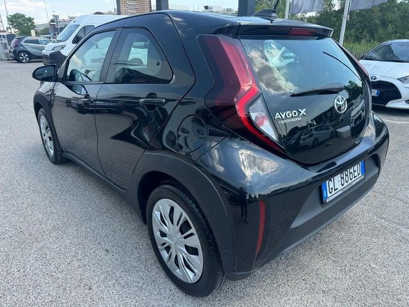 Toyota Aygo X 1.0B (72 CV) Active