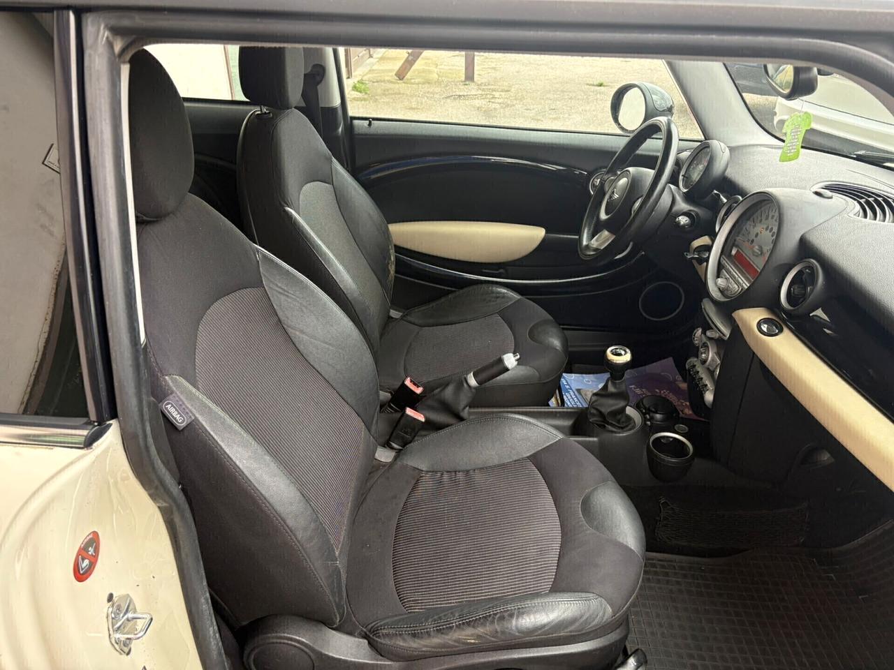 Mini Cooper 1.6 Diesel Full