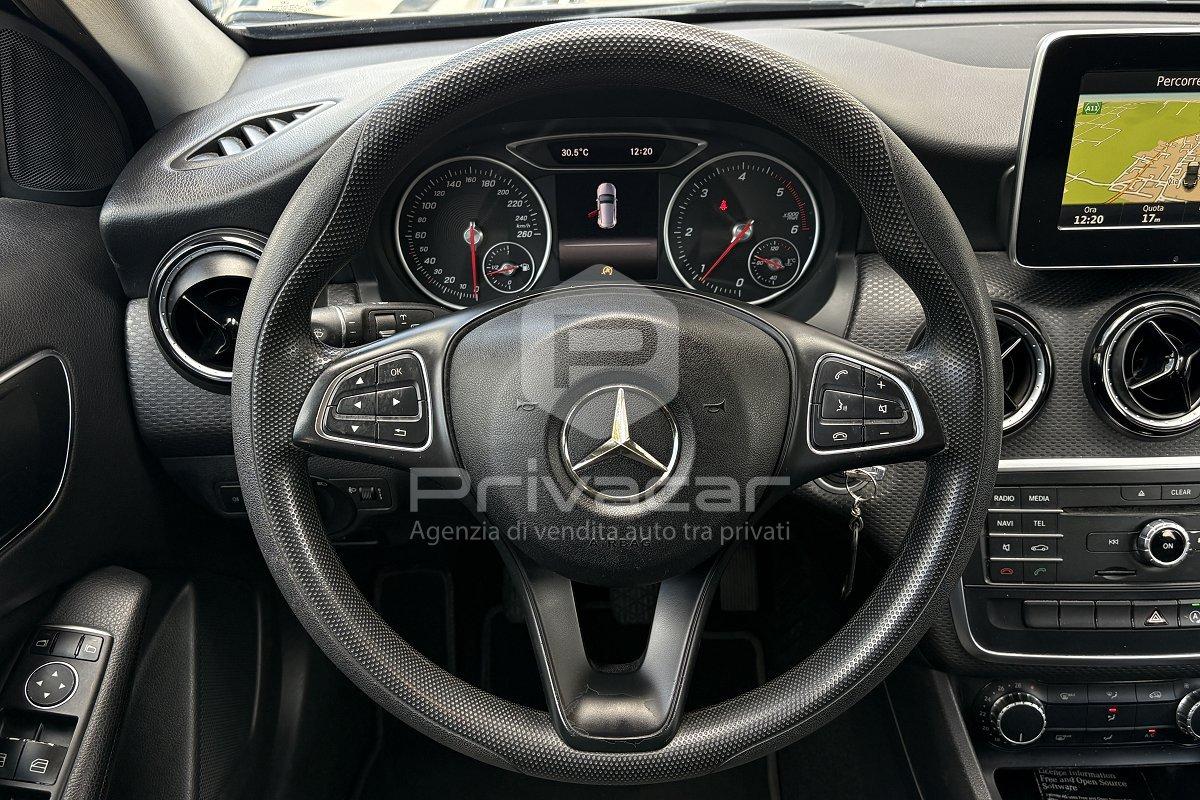 MERCEDES A 160 d Business