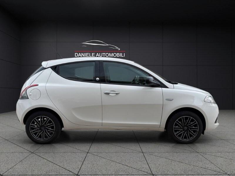LANCIA Ypsilon 3ª serie Ypsilon 1.2 69 CV 5 po...