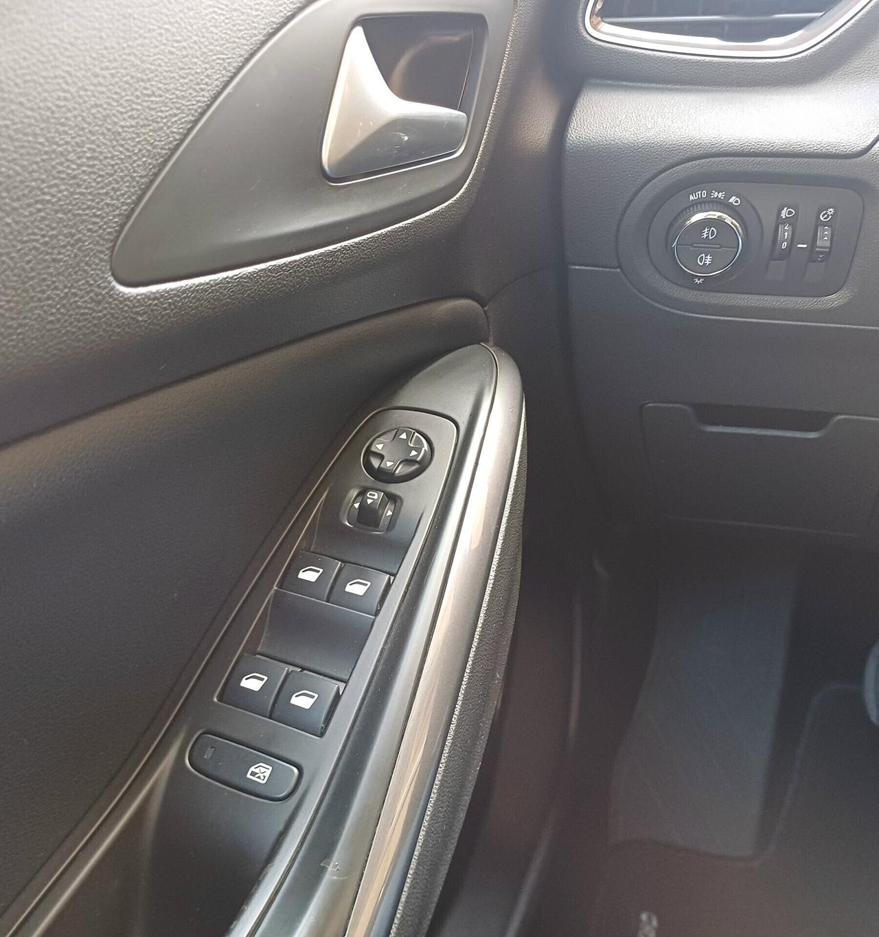 OPEL GRANDLAND X 1.5 DIESEL 130cv BUSINESS EDITION