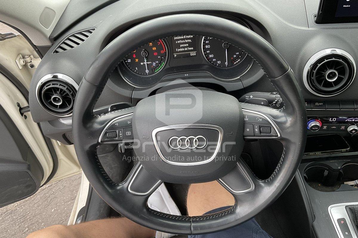 AUDI A3 SPB 1.4 TFSI S tronic g-tron Ambiente