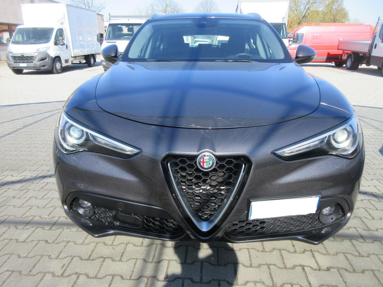 Alfa Romeo Stelvio 2.2 Turbodiesel 190 CV AT8 RWD Business