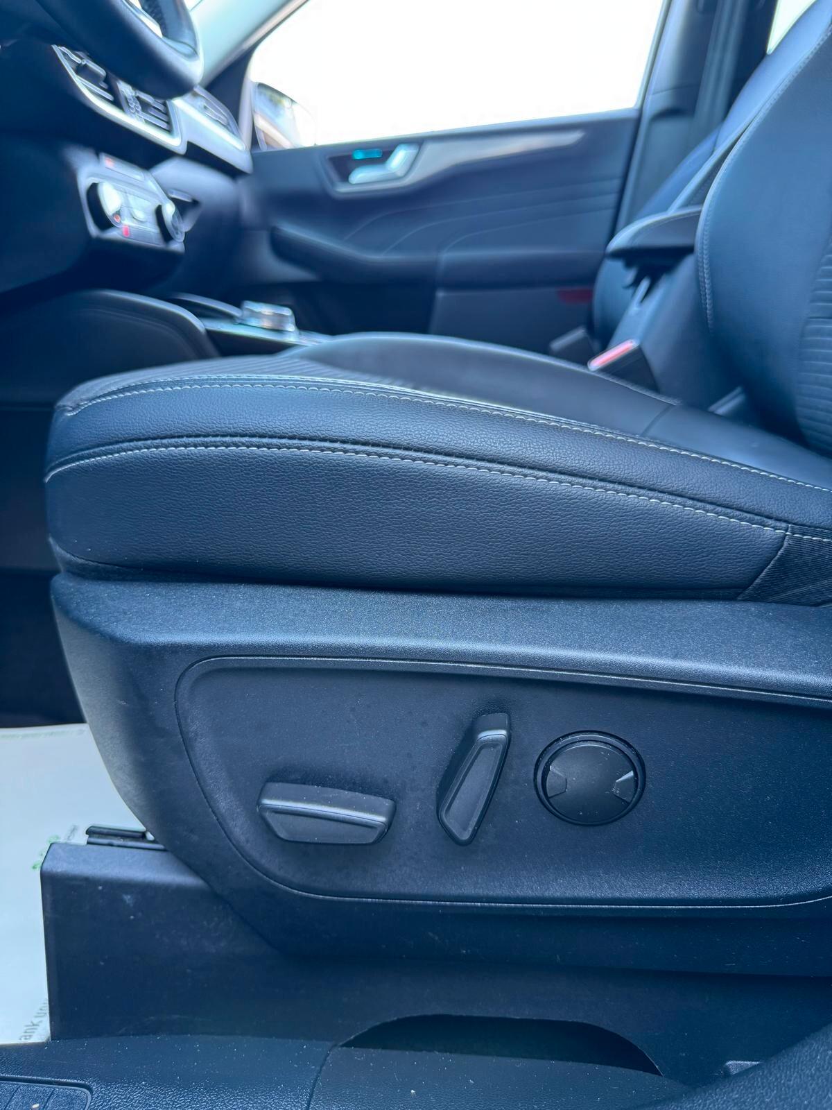 Ford Kuga 2.0 EcoBlue 120 CV aut. 2WD Titanium X