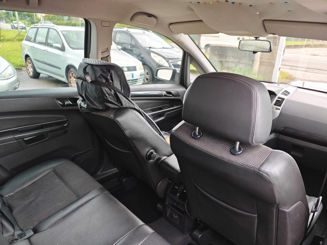 Opel Zafira 1.9 16V CDTI 150CV Cosmo