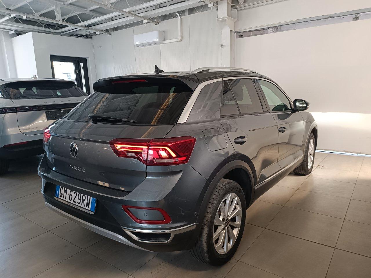 Volkswagen T-Roc 1.0 tsi Style 110cv