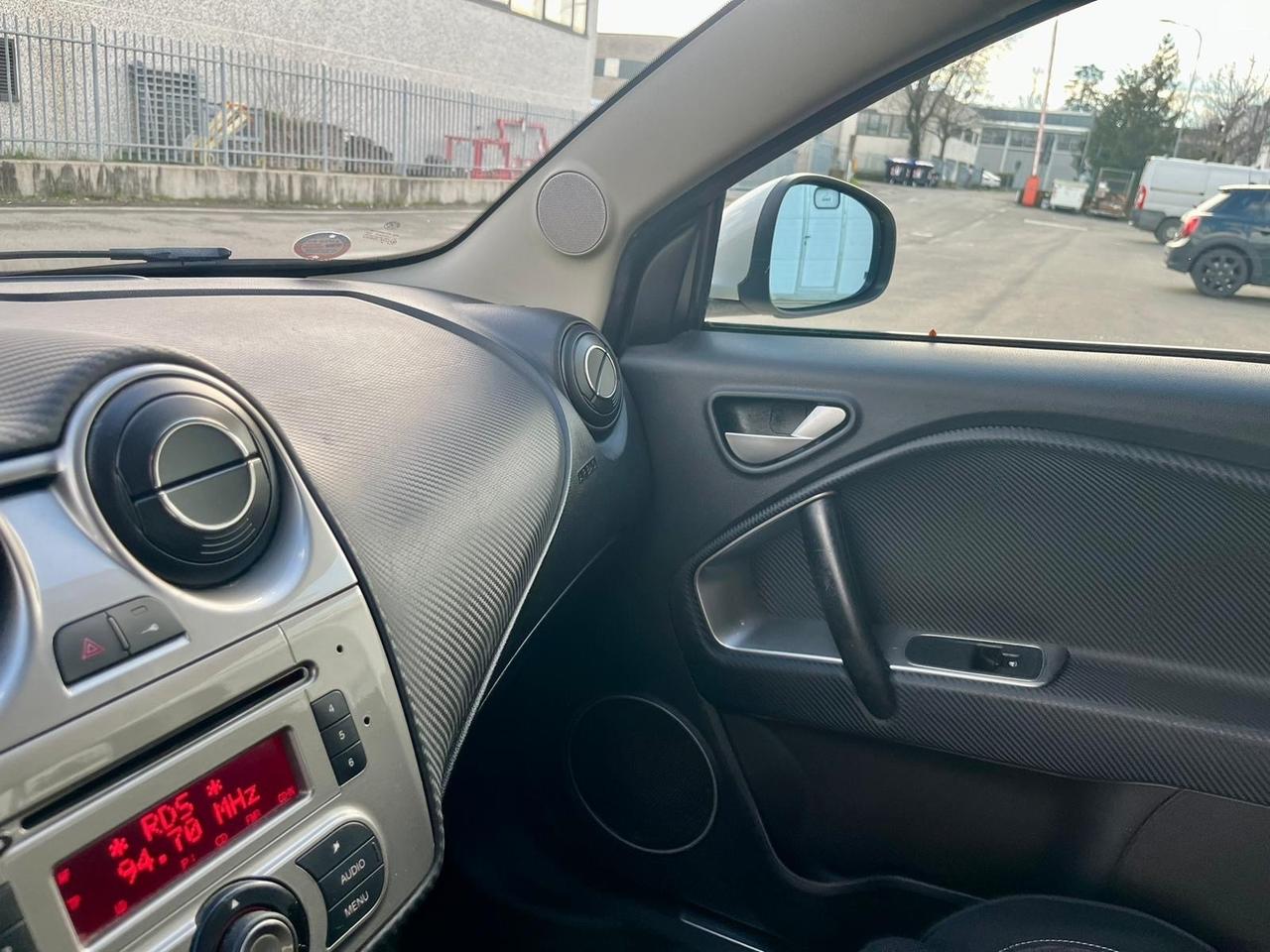 Alfa Romeo MiTo 1.4GPL 181.000km 2010 per neopatentati