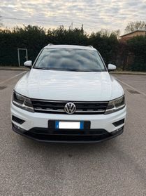 Volkswagen Tiguan 1.6 tdi dci - NEOP. - NAV. - 12 MESI DI GARANZIA -