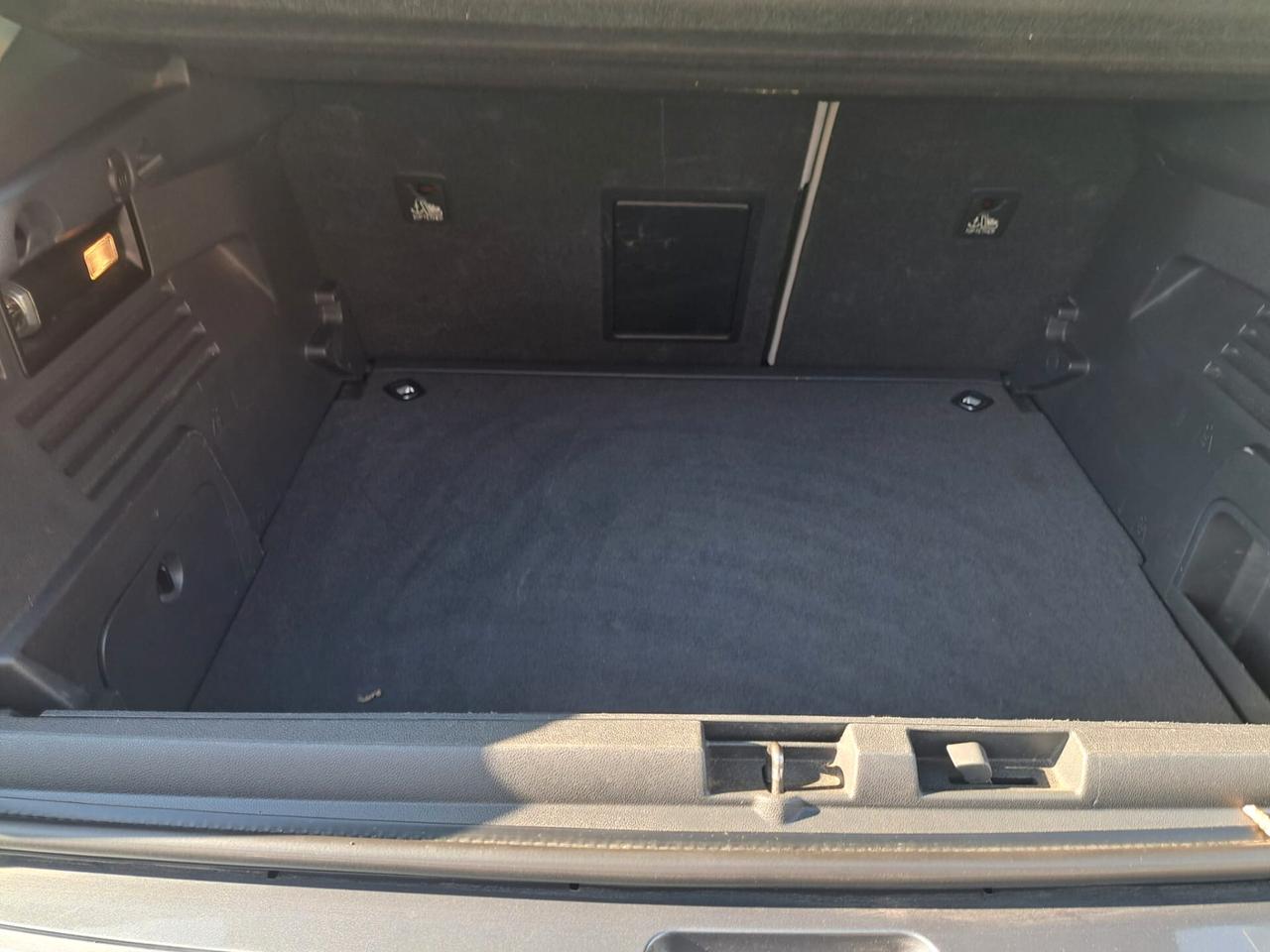 Peugeot 3008 1.6 HDi 112CV Outdoor