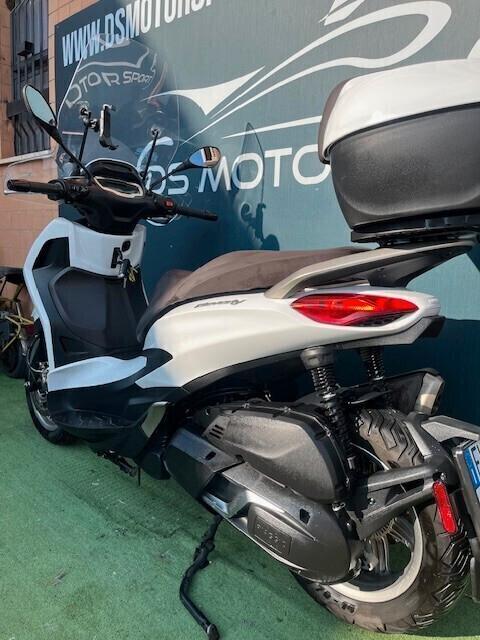 Piaggio Beverly 400 ABS GARANZIA UNICO PROPRIETARIO