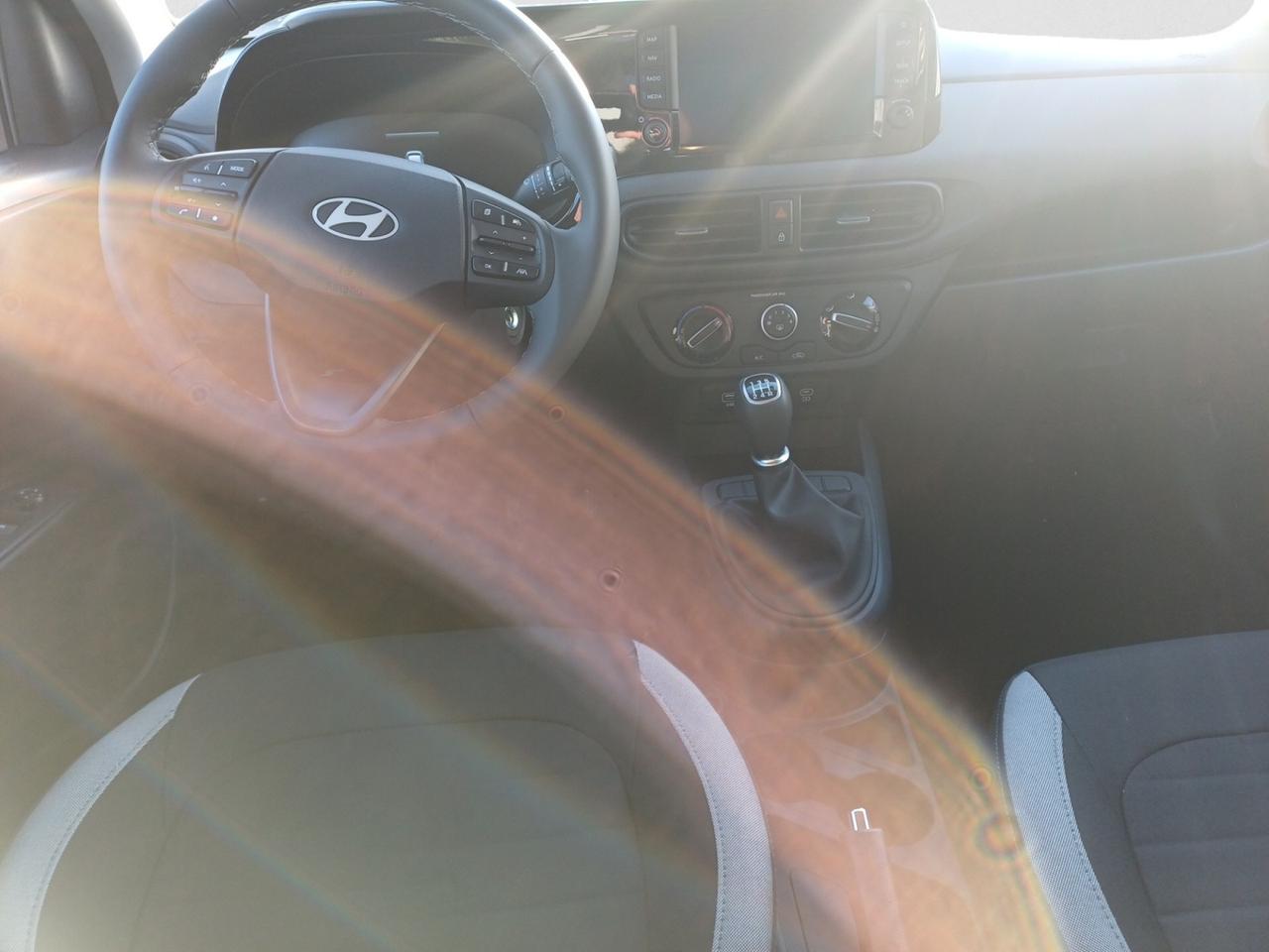 HYUNDAI i10 3ª serie - i10 1.0 MPI Connectline