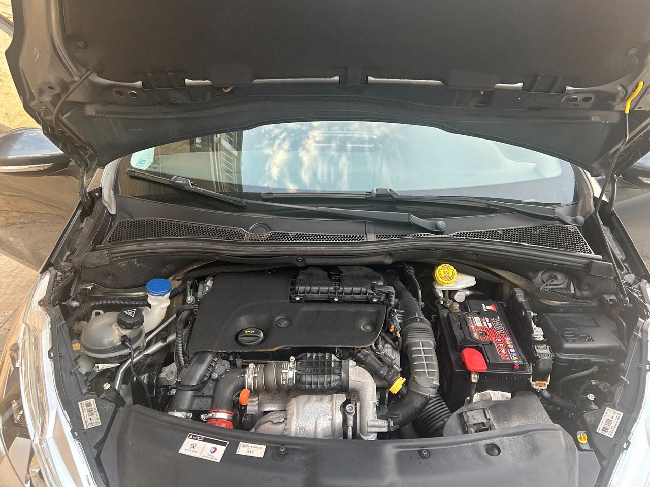 Peugeot 208 BlueHDi 75 S&S 5 porte Active