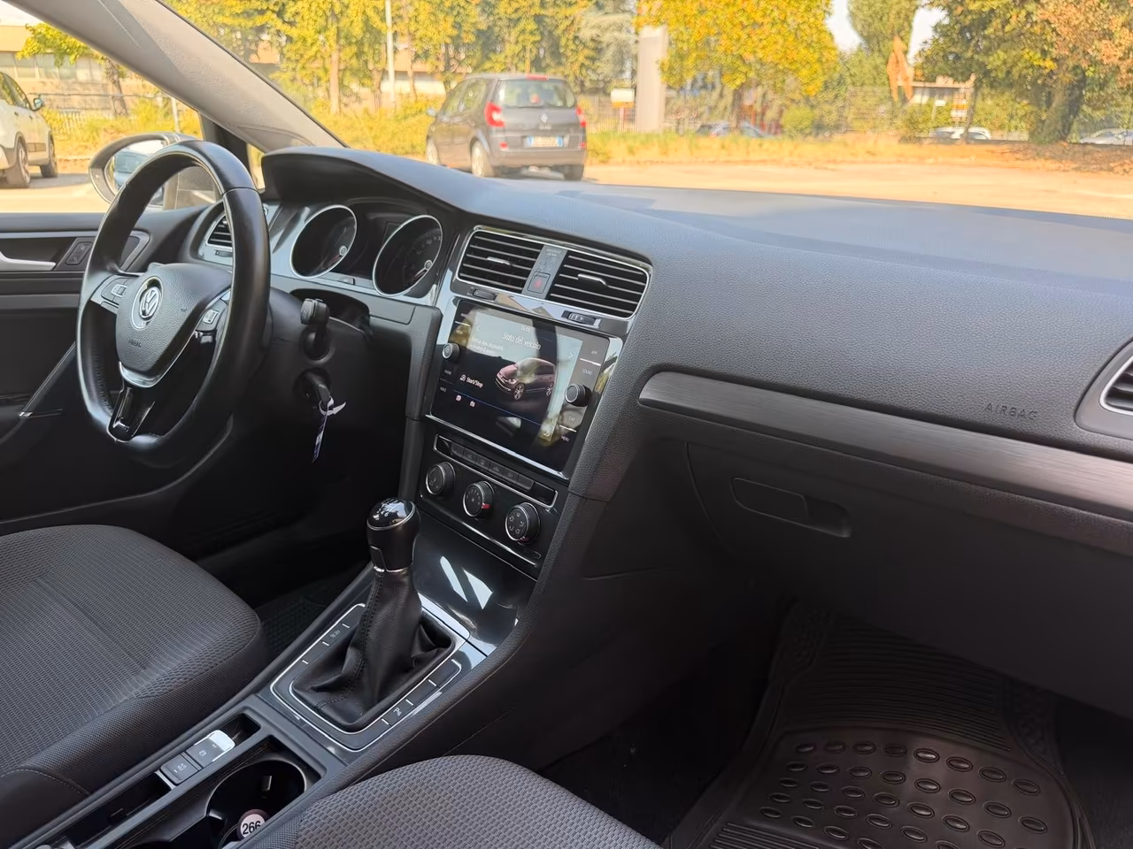Volkswagen Golf 1.5 TGI 5p. Business BlueMotion Technology