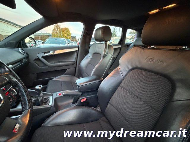 AUDI A3 1.6 TDI 105 CV S Line