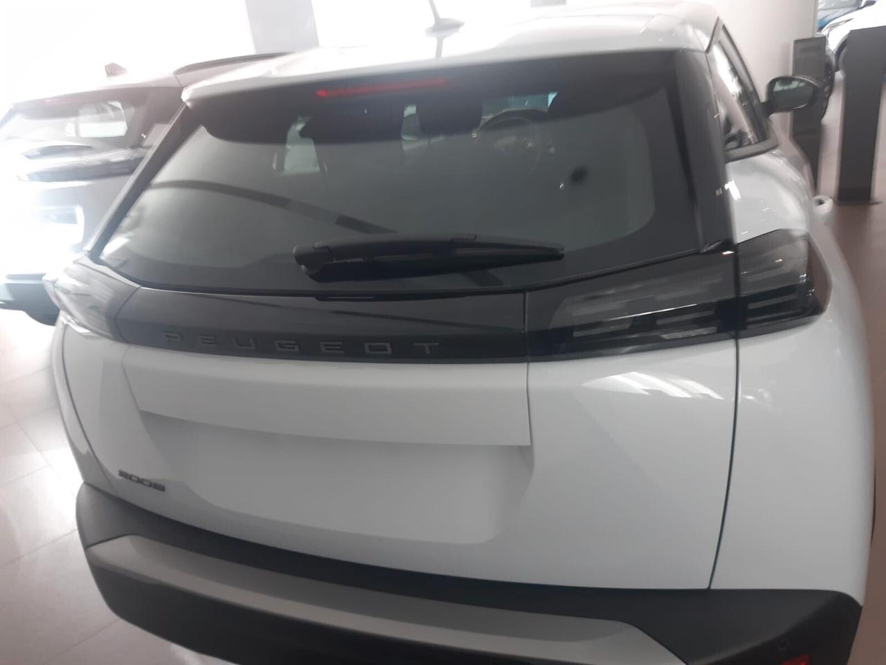 Peugeot 2008 PureTech 100 S&S Style