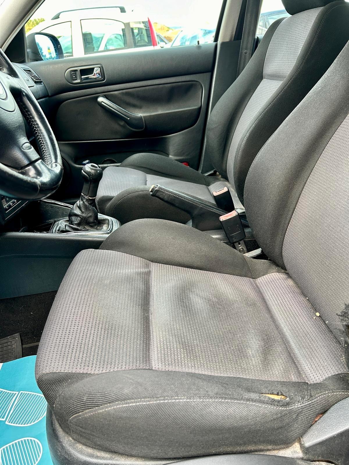 Volkswagen Golf 1.6 16V cat 5 porte Highline