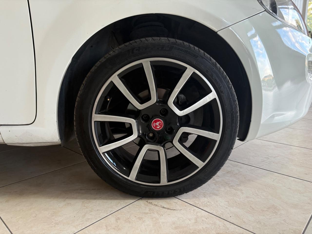 Fiat Punto 1.2 8V 5 porte Sport GPL permute e finanziamenti