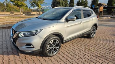 Nissan Qashqai 1.3 DIG-T 140 CV Tekna+ tetto panoramico
