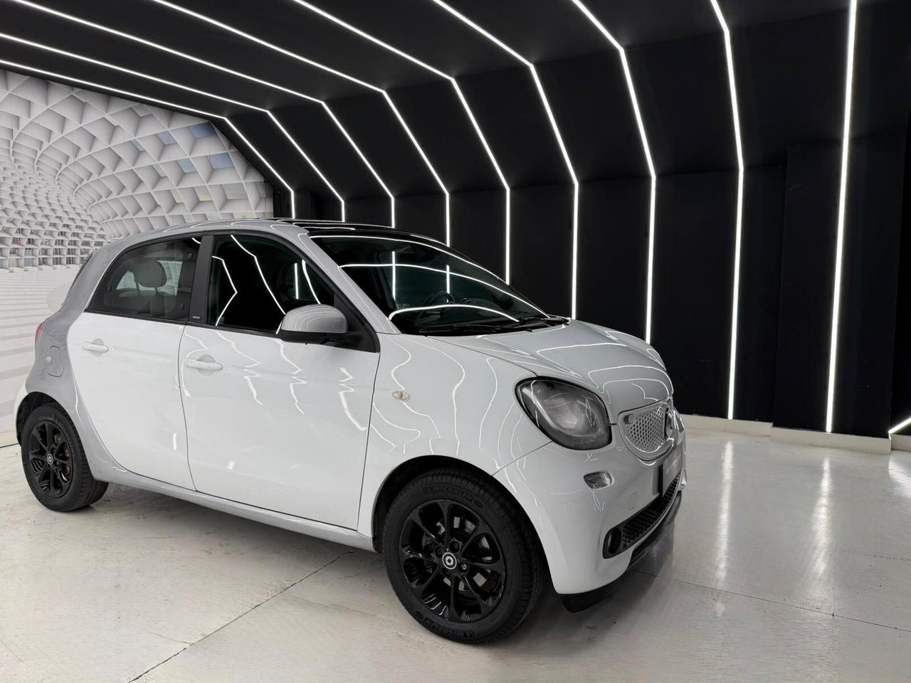 Smart ForFour 70 1.0 Passion-KM CERTIFICATI-PERMUTE-12 MESI GARANZIA