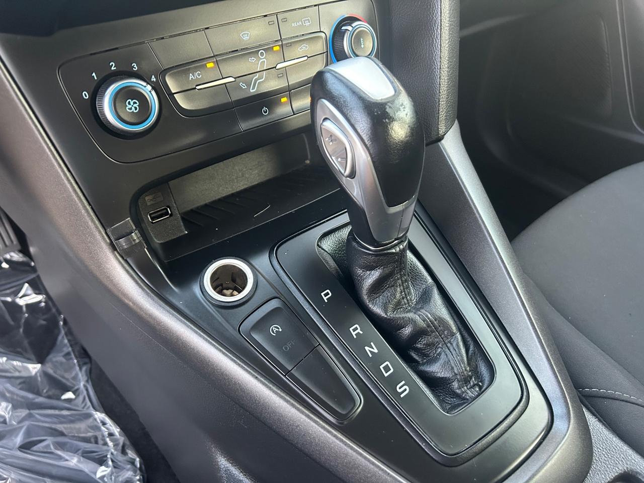 Ford Focus 1.5 TDCi 120 CV Start&Stop Powershift Titanium