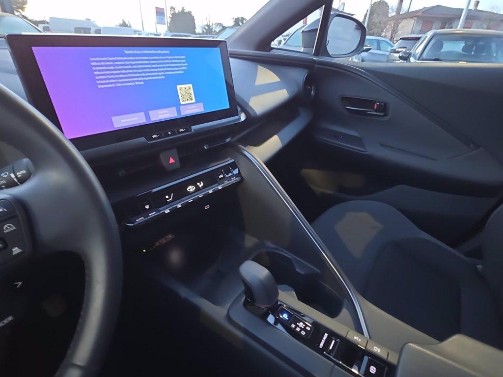 TOYOTA C-hr 2.0 hev trend fwd e-cvt del 2024