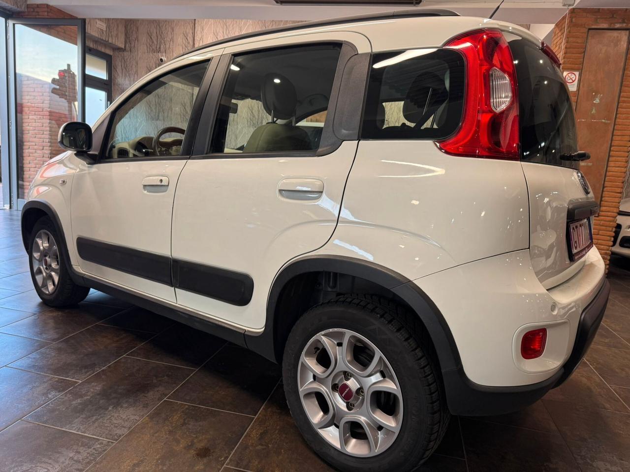 Fiat Panda 0.9 TwinAir Turbo Natural Power Trekking