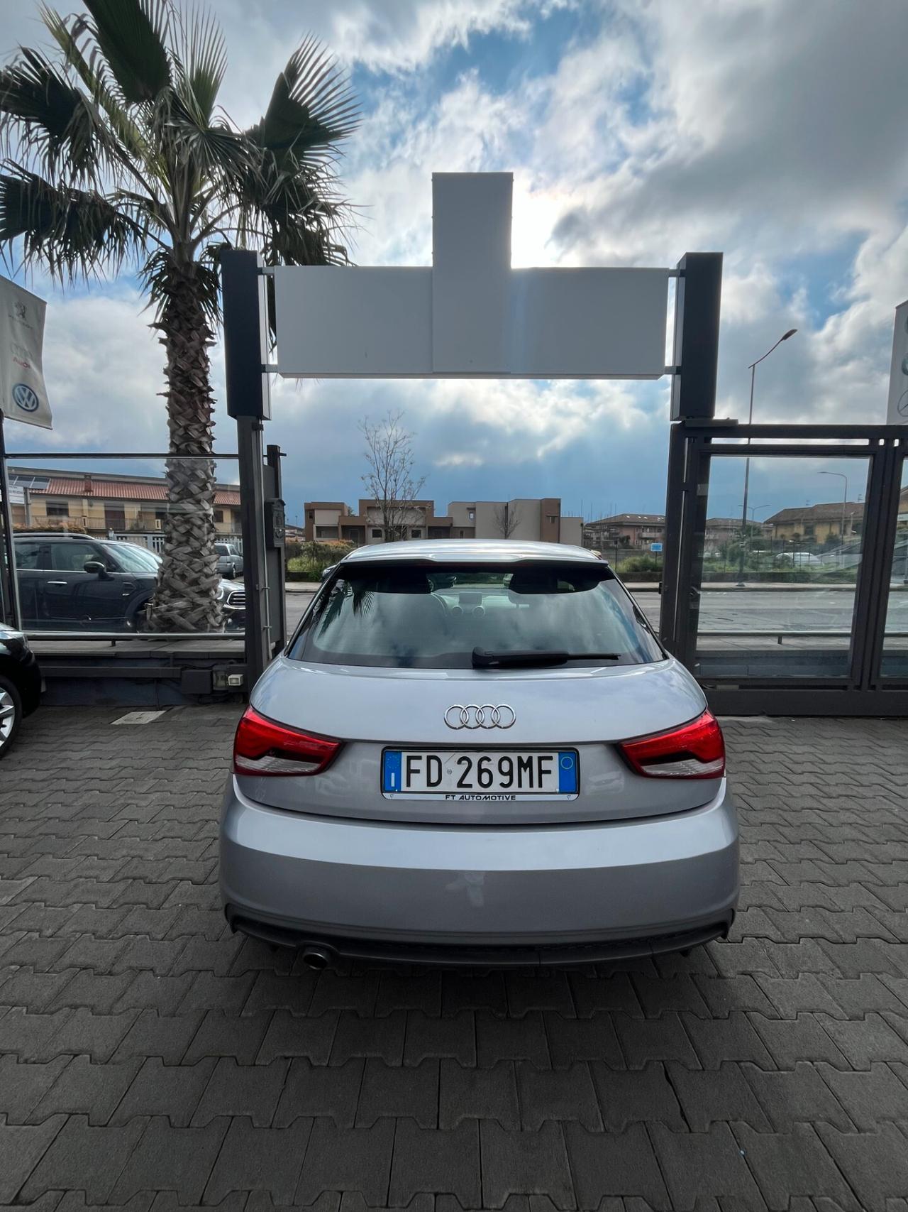 Audi A1 1.0 GPL