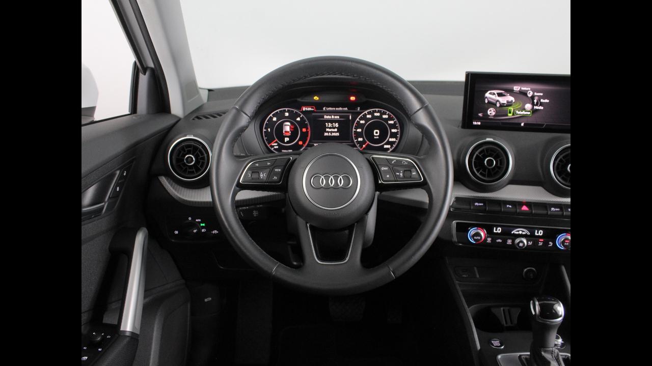 AUDI Q2 I 2021 - Q2 35 2.0 tdi Admired s-tronic