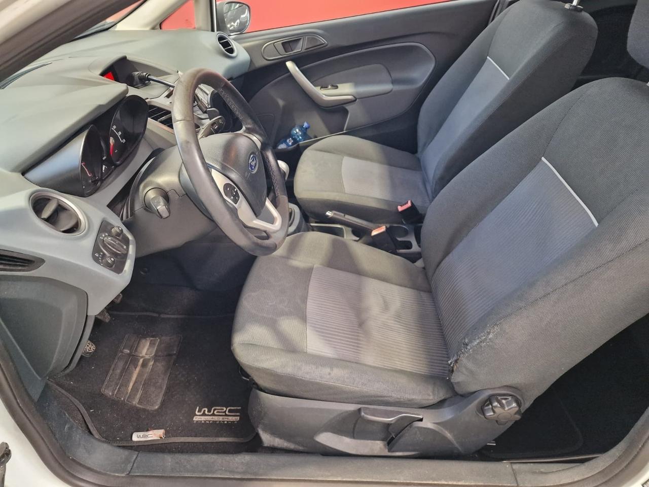 Ford Fiesta 1.2 82CV 3 porte Titanium
