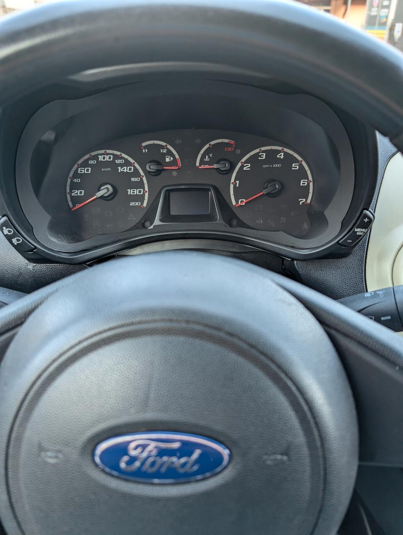 Ford Ka Ka+ 1.3 TDCi 75CV Titanium cDPF
