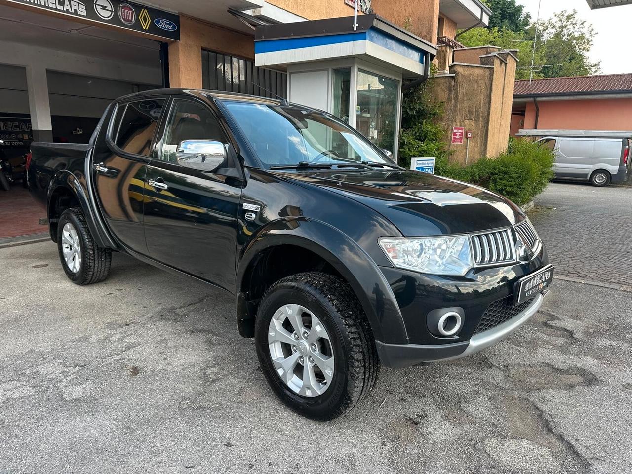 Mitsubishi L200 2.5 DI-D Edition 20 Doppelkabine 4WD