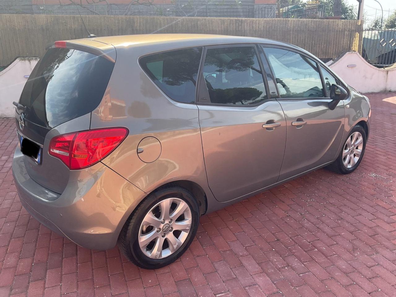 Opel Meriva 1.4 100CV Cosmo GPL