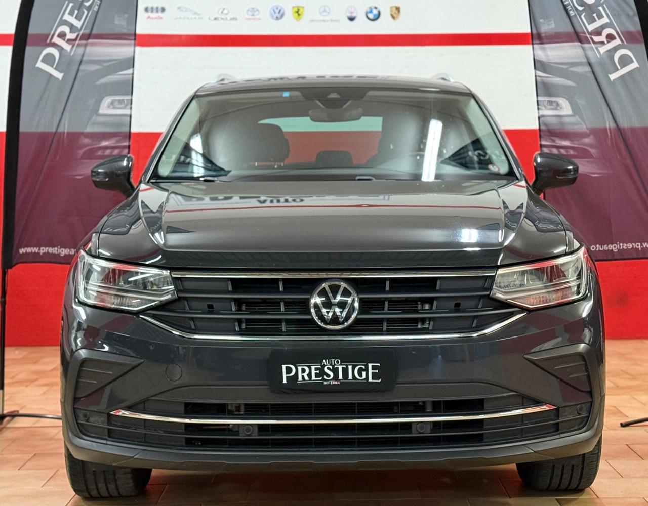 Volkswagen Tiguan 2.0 TDI 150 CV DSG R-Line