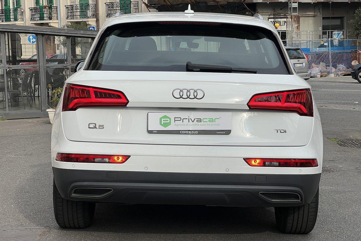 AUDI Q5 2.0 TDI 150 CV Business Sport