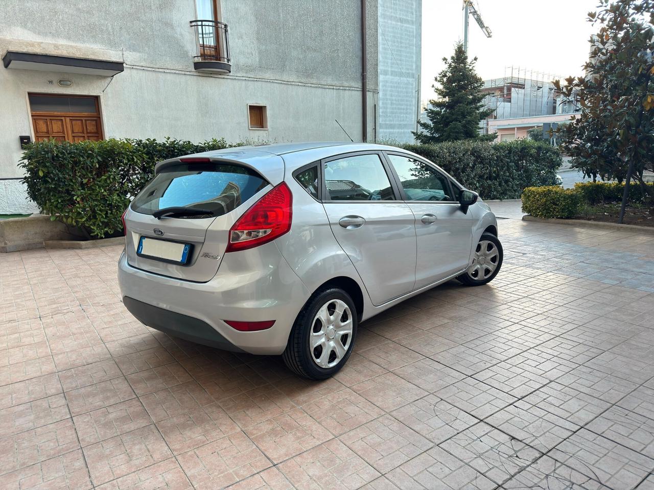 Ford Fiesta 1.2 82 cv 5 porte Titanium