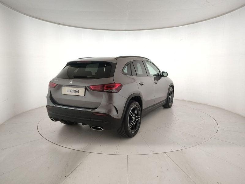 Mercedes-Benz GLA 200 d Premium auto