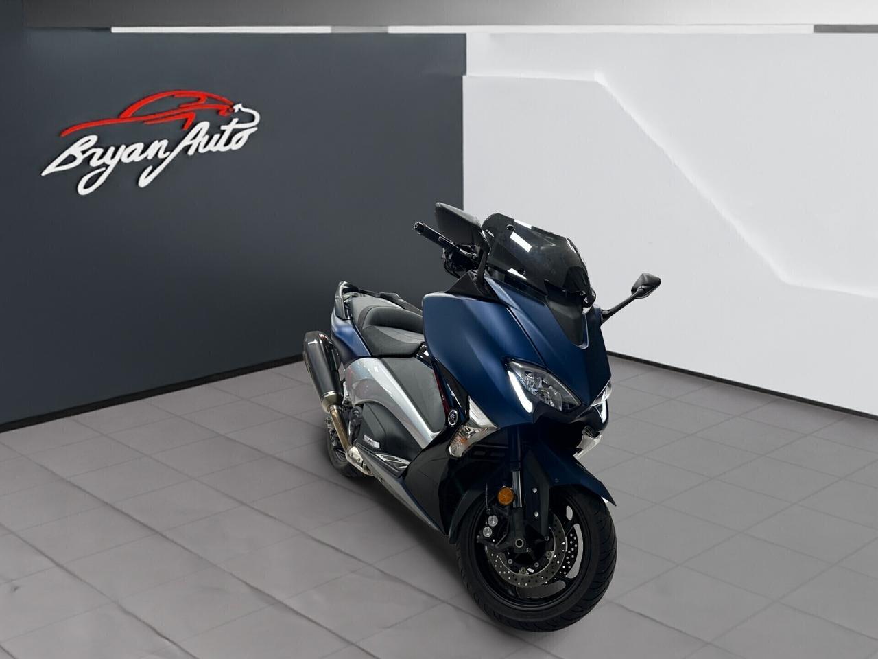 Yamaha TMAX 530