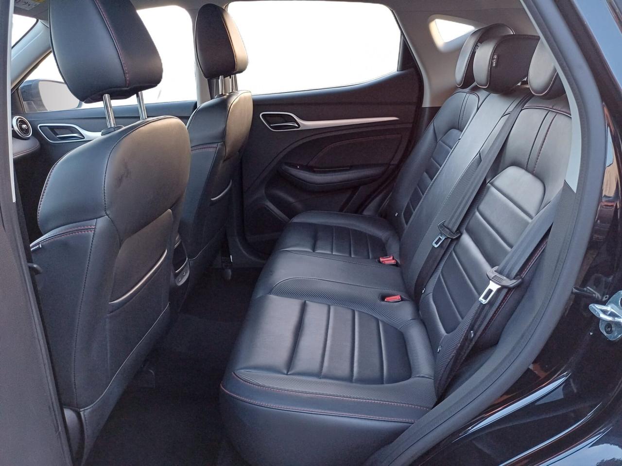 Mg ZS 1.5 VTi-tech Luxury | da € 190,00 al mese