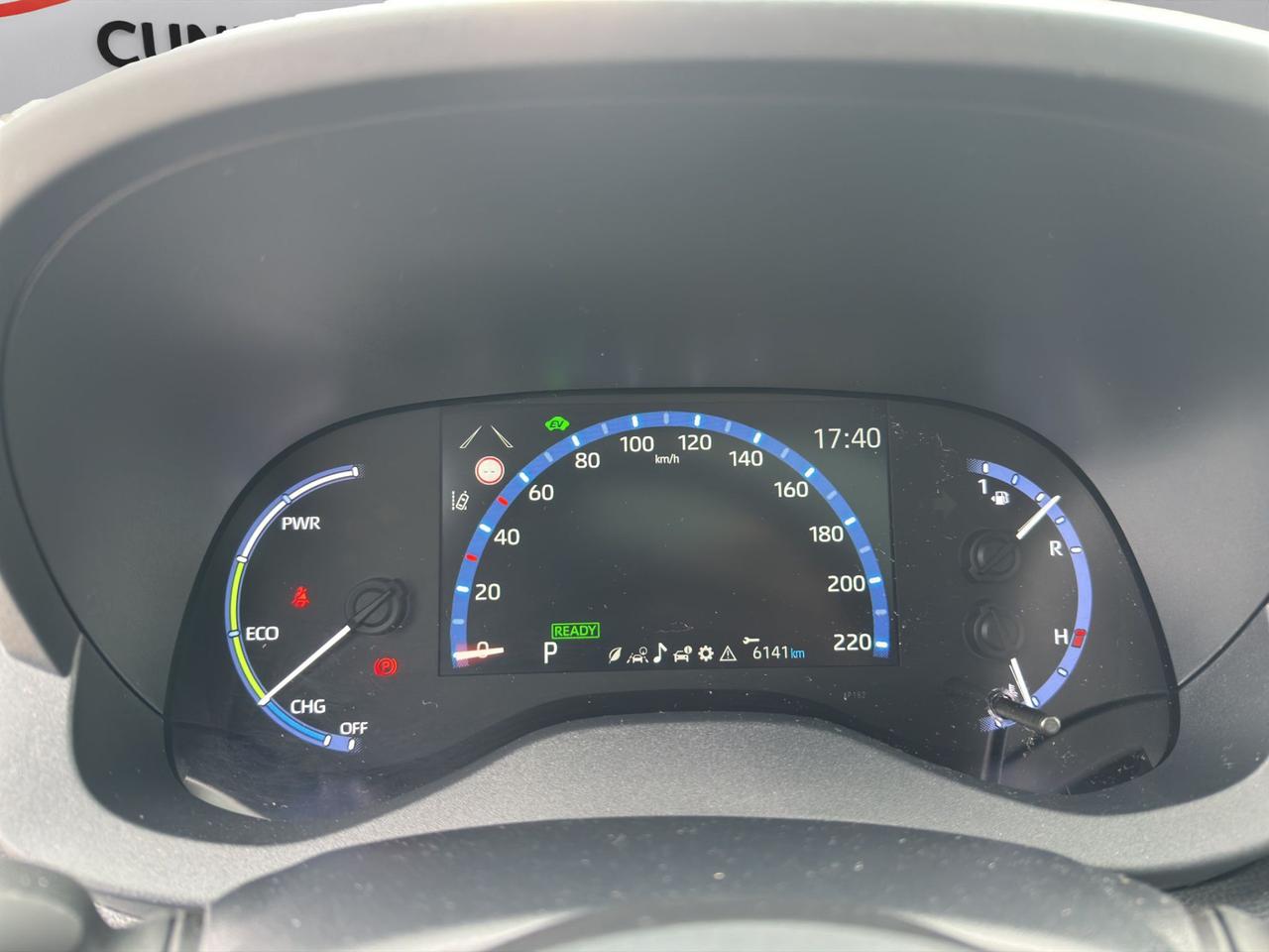 Toyota Yaris Cross 1.5h Lounge fwd 116cv e-cvt